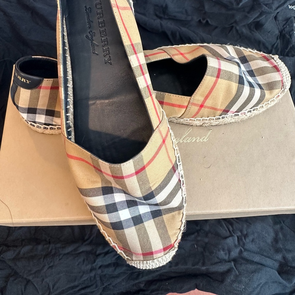 Burberry espadrilles